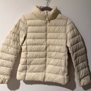 Uniqlo Women's Beige Puffer Jacket
